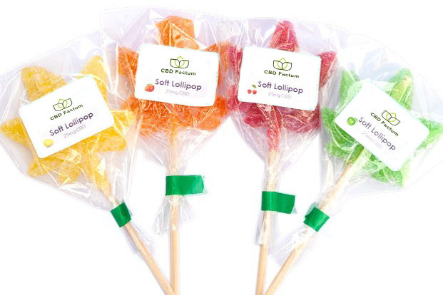 CBD Factum Lollipops 4 verschiedene Geschmacksrichtungen in der Verpackung